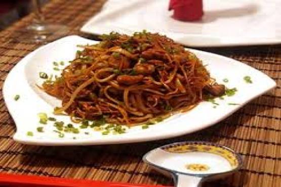 নাগা চাউমিন